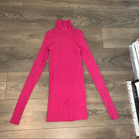 H&M Tops - XXS- XS: Pink Lightweight Wool Turtleneck